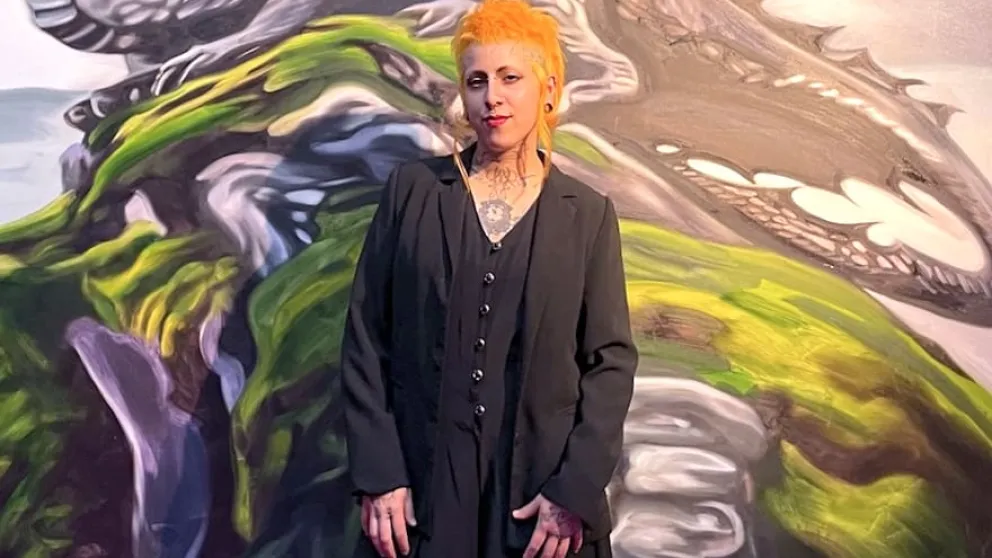 Sube el tono en redes sociales la polémica por la obra de la artista Carrie Bencardino que se expone en Malba