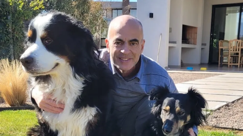 Cinco pitbulls atacaron a un reconocido neurocirujano en Mendoza mientras corría